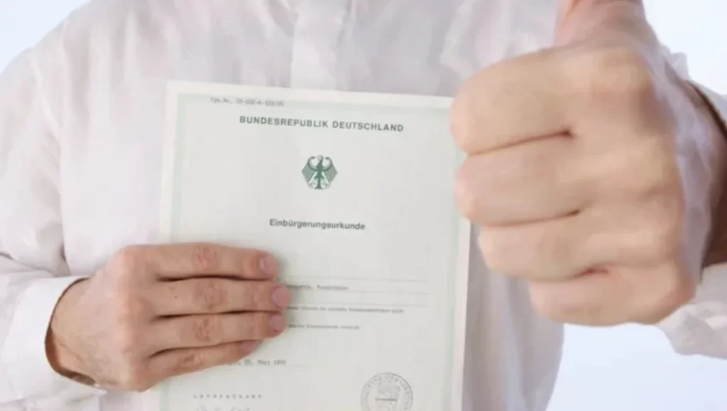 الأوراق المطلوبة للتجنيس في ألمانيا والمكاتب المسؤله